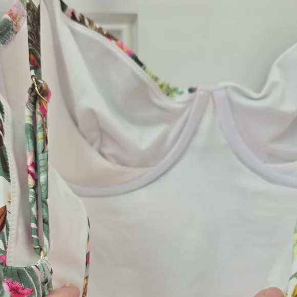 Victoria's Secret Pink Floral Swimwear. Size XL. NWT - Picture 6 of 10